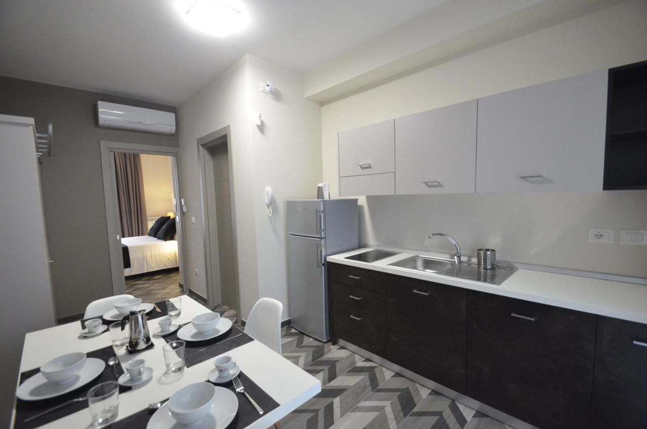 Riva 33 Apartments Porto Cesareo Camera foto
